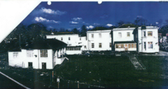 Osborne House (Sunnyside is to the left)